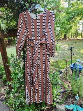 Vilagallo "Agustina" Camel Petal Print Midi Dress -SZ38
